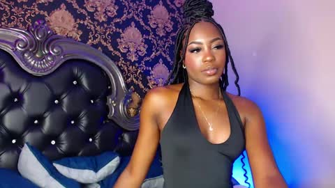 Snapshot of naiagils chatting on November 12, 8:08 pm Naia online show from November 12, 8:08 pm