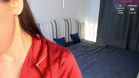 Snapshot of naiamo chatting on January 25, 6:12 am Sonny online show from January 25, 6:12 am