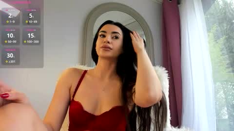 Naila online show from October 24, 7:38 am