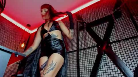 Naila online show from October 31, 3:13 pm