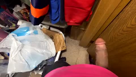 nairda2senoniuq online show from December 3, 4:47 am