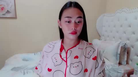 Kate online show from January 3, 4:48 pm