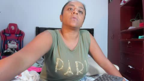 Snapshot of nairovi_cherry chatting on April 17, 2:25 am Nairovy online show from April 17, 2:25 am