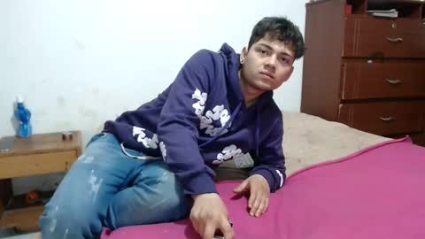 naisha and axel2 online show from October 30, 3:19 am