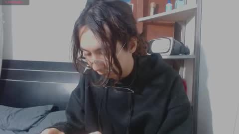 NAJI  online show from February 5, 1:05 pm