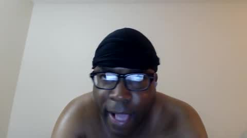 Snapshot of nakedassman chatting on December 19, 12:50 am nakedassman online show from December 19, 12:50 am