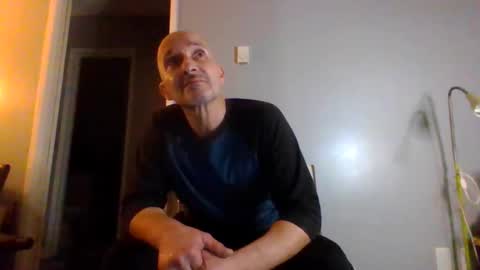 Snapshot of nakedinla chatting on January 6, 8:07 am NAKEDINLA online show from January 6, 8:07 am
