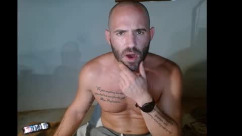 Snapshot of nakedpreacher89 chatting on December 21, 1:32 pm Preacher online show from December 21, 1:32 pm