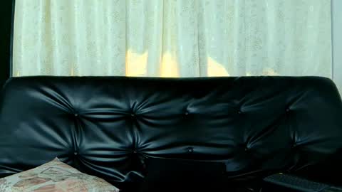 NALA online show from October 3, 8:06 pm