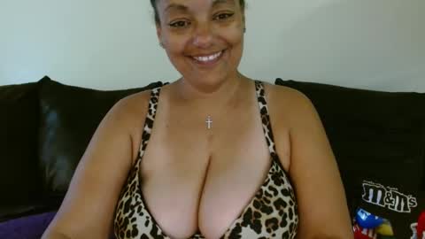Nala Thickk online show from October 7, 5:43 pm