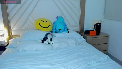 Snapshot of nalah_gomez_ chatting on January 23, 12:57 am Nalah online show from January 23, 12:57 am