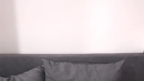 Snapshot of name666999 chatting on December 19, 11:01 pm Lady online show from December 19, 11:01 pm