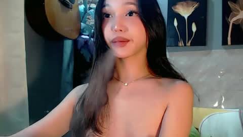 Snapshot of nami_kisser chatting on June 24, 6:23 am Nami online show from June 24, 6:23 am