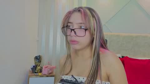 Snapshot of nami_sweet_ chatting on October 3, 2:30 am nami_sweet_ online show from October 3, 2:30 am