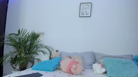 Snapshot of namibergman_ chatting on January 16, 1:58 am N A M I - OF namibergmant online show from January 16, 1:58 am