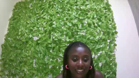 nana2095 online show from March 1, 12:56 am