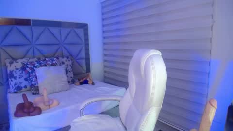 Snapshot of nana_levy chatting on October 10, 4:11 am Nana levy online show from October 10, 4:11 am