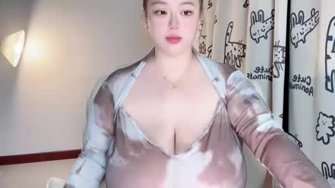 Snapshot of nanabigbobo chatting on October 23, 3:33 pm nanabigbobo online show from October 23, 3:33 pm