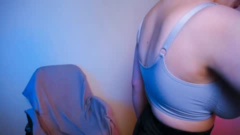 your candy  online show from December 26, 1:43 pm