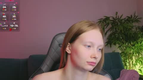 Maeve online show from March 31, 8:20 pm