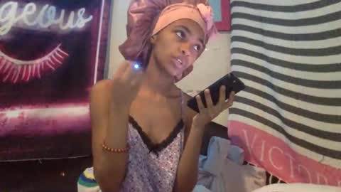 Snapshot of nanaonn chatting on November 20, 6:51 pm nanaonn online show from November 20, 6:51 pm