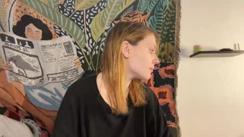 Nancy and Archi online show from February 21, 6:51 am