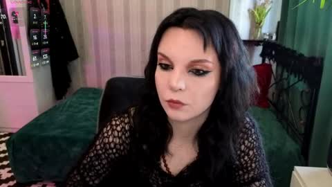 Nancy online show from May 12, 6:21 am