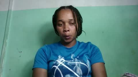 Snapshot of nandrianina416143 chatting on February 11, 8:41 am nandrianina416143 online show from February 11, 8:41 am