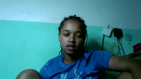 Snapshot of nandrianina416143 chatting on February 17, 5:48 am nandrianina416143 online show from February 17, 5:48 am