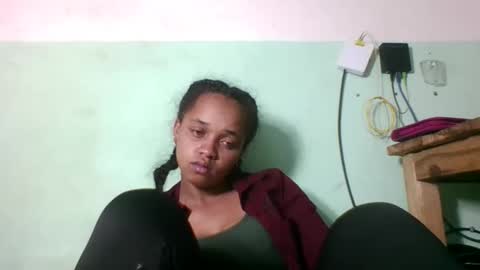 nandrianina416143 online show from March 7, 6:43 am