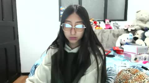 Snapshot of nanilux_1 chatting on September 28, 7:08 pm nanilux_1 online show from September 28, 7:08 pm