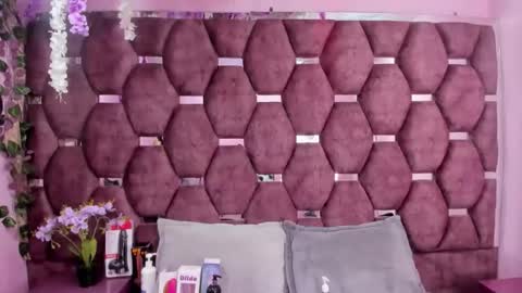 nanis james15 online show from February 25, 2:43 am