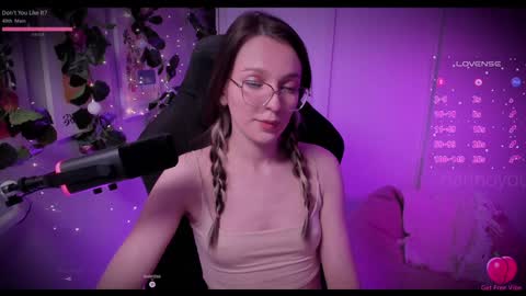 Snapshot of nannoyou chatting on December 29, 8:37 pm NannoNancy online show from December 29, 8:37 pm