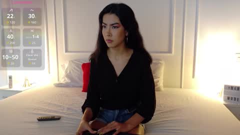 nany_model25 online show from December 17, 7:42 pm