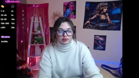 Naomy online show from December 20, 1:33 pm