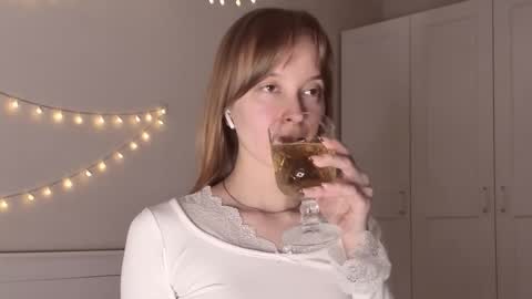 Naomi online show from March 3, 7:53 pm