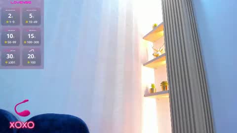Snapshot of naomi_viper_ chatting on June 25, 11:15 am Naomi online show from June 25, 11:15 am