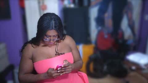 Naomi online show from October 16, 6:25 am