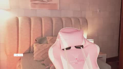 Naomi-Gray  online show from July 20, 5:59 pm