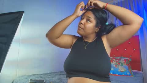 Naomi Campbel online show from October 12, 1:43 pm