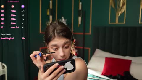 Naomi online show from January 6, 5:33 am