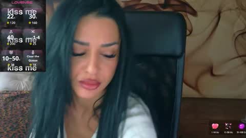 NaomiScarlett online show from November 7, 9:42 am