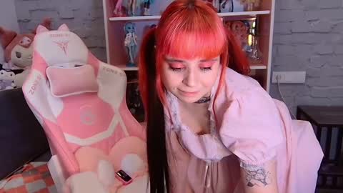 Naomi online show from March 11, 12:50 pm