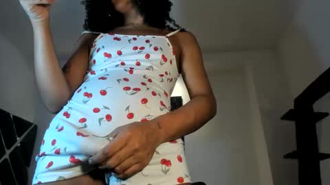 naomiwildburn online show from November 5, 2:17 pm