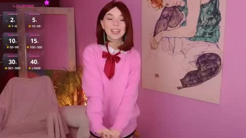 Snapshot of naomiyoru chatting on May 8, 8:47 pm Naomi online show from May 8, 8:47 pm