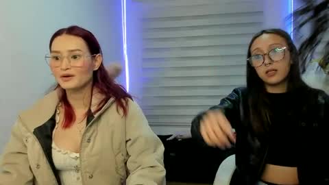 naomy online show from July 1, 3:30 am