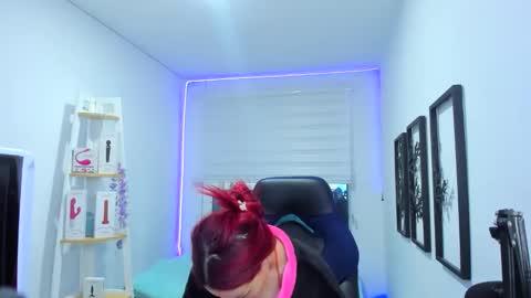 naomy_sex_69 online show from November 11, 1:49 am