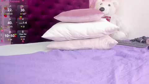 Naomy online show from February 28, 8:54 pm