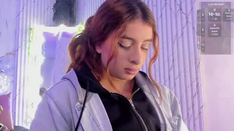 Naomy  online show from April 15, 4:30 am