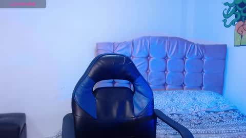 Nao online show from October 20, 1:00 pm